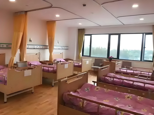 深圳落户要多久_姜文生涯唯一失败作品？且慢 姜文生涯耳光女婿的是被扇